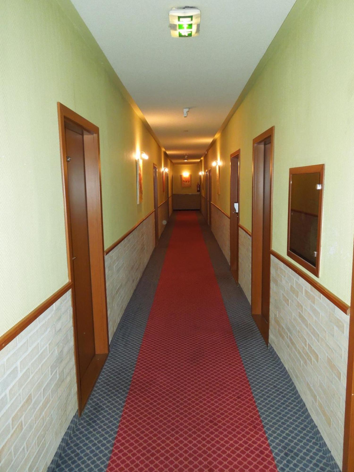 Hotel Therma Dunajská Streda Buitenkant foto